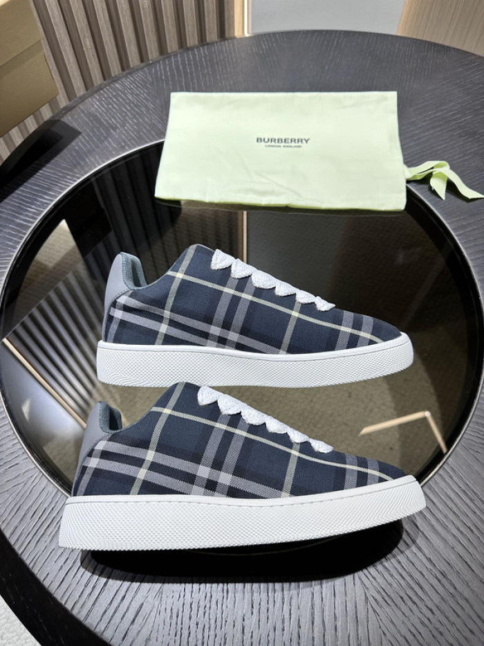 BUBERY SNEAKER 23165