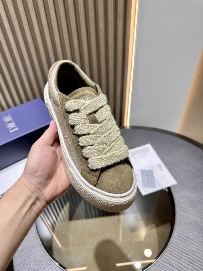 DR B33 LOW-TOP SNEAKERS DR-135