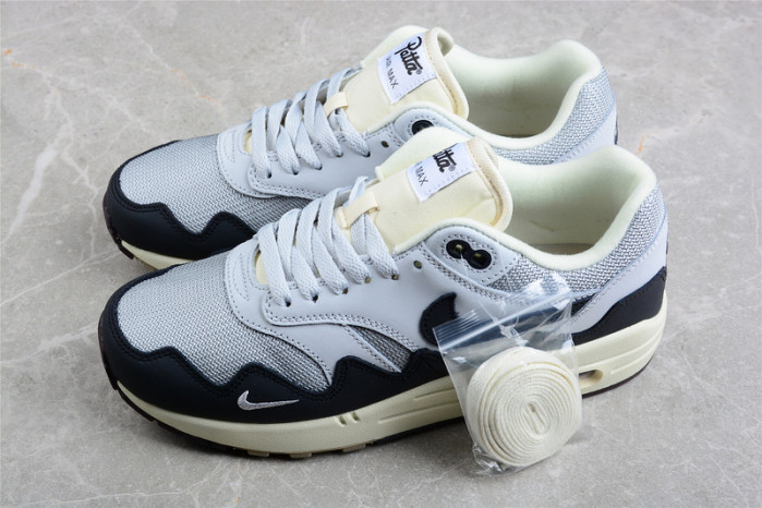 patta x nike air max 1 black white grey dh1348-002 patta x nike air max 1 black white grey dh1348-002